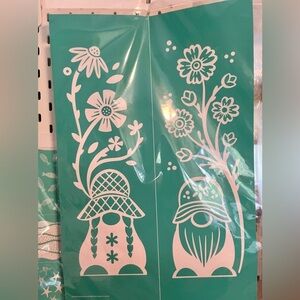 NEW Chalk Couture C Size Transfer - Spring Gnomes - C2211320